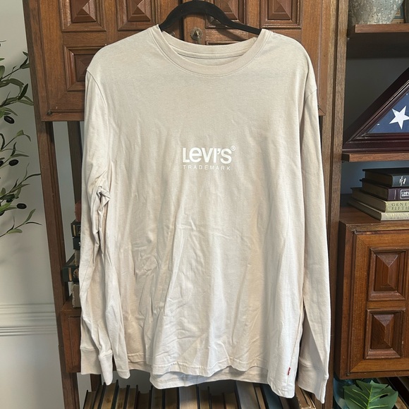 Levi's Men's Beige Long Sleeve Tee - Picture 1 of 4